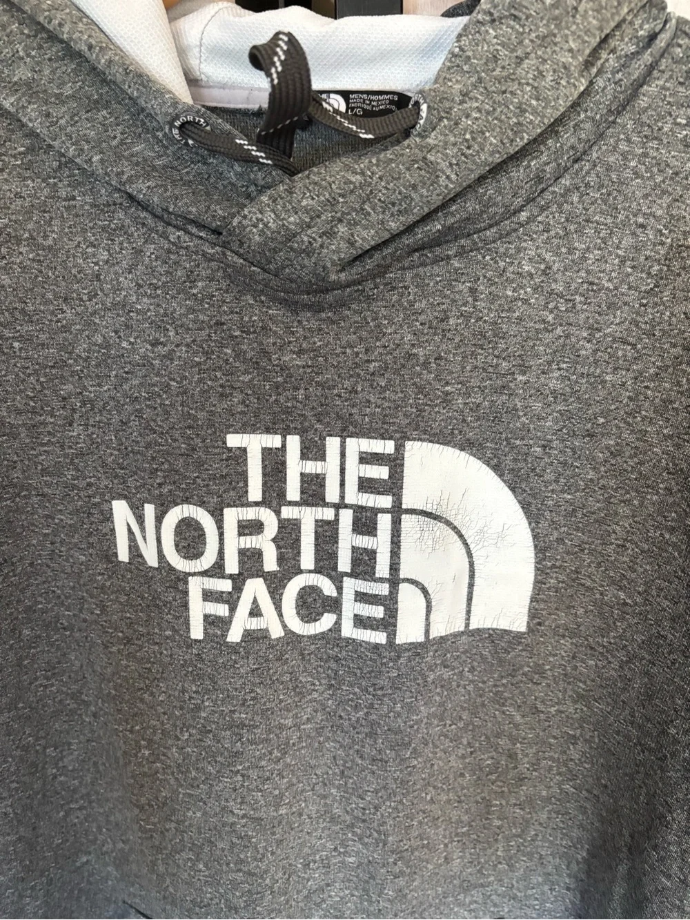The North Face Men's Charcoal Gray Logo Pullover Hoodie